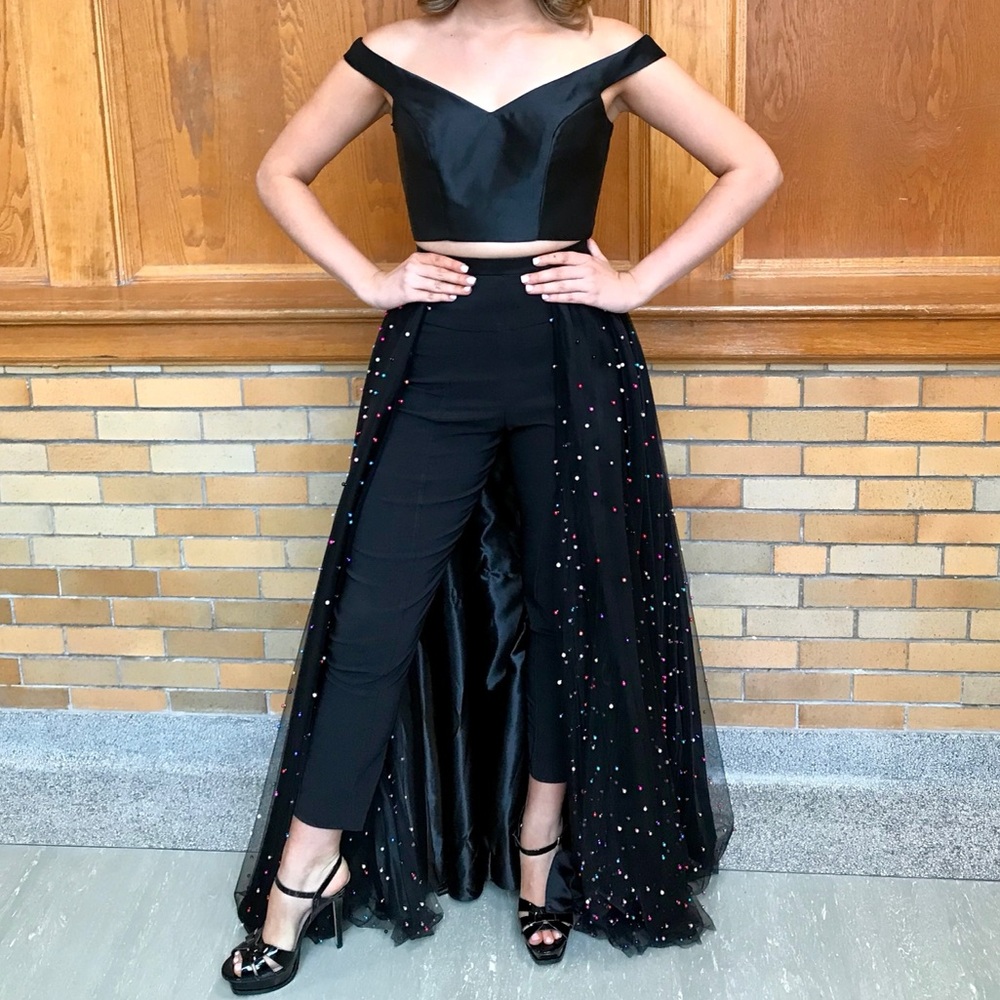 Jovani Black Polka dot Prom / Fun Fashion Dress - Size 4